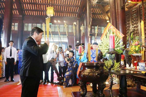Kh&aacute;nh th&agrave;nh tượng Đức Lễ Th&agrave;nh Hầu Nguyễn Hữu Cảnh - Ảnh 1.