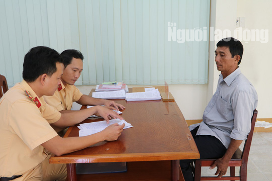 Chủ DNTN l&aacute;i xe ben chạy ngược chiều tr&ecirc;n đường dẫn l&ecirc;n cầu Cao L&atilde;nh - Ảnh 2.