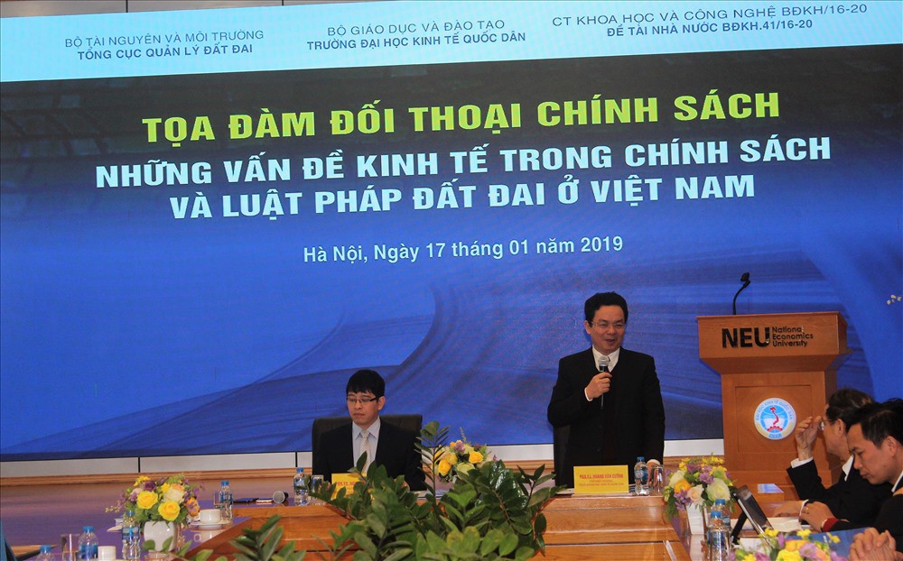 &ldquo;C&aacute;c đại gia Việt gi&agrave;u si&ecirc;u tốc nhờ đất đai l&agrave; ch&iacute;nh&rdquo; - Ảnh 2.