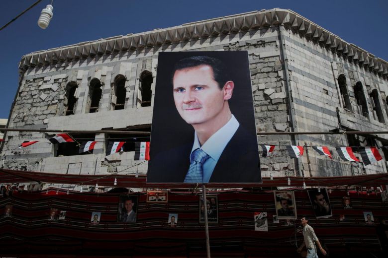 Nước nào sẽ gánh vác 400 tỉ USD tái thiết Syria?
