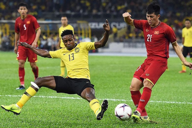 Tiền đạo Malaysia nhận án phạt nặng sau chung kết AFF Cup thua Việt Nam