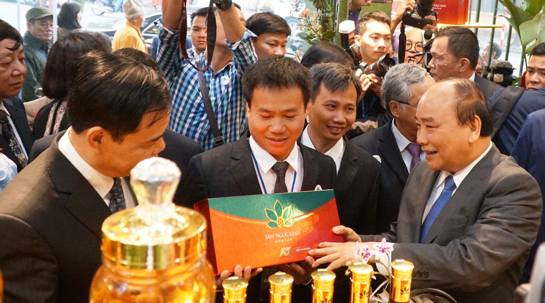 Kon Tum đưa "báu vật đại ngàn" xuống thủ đô