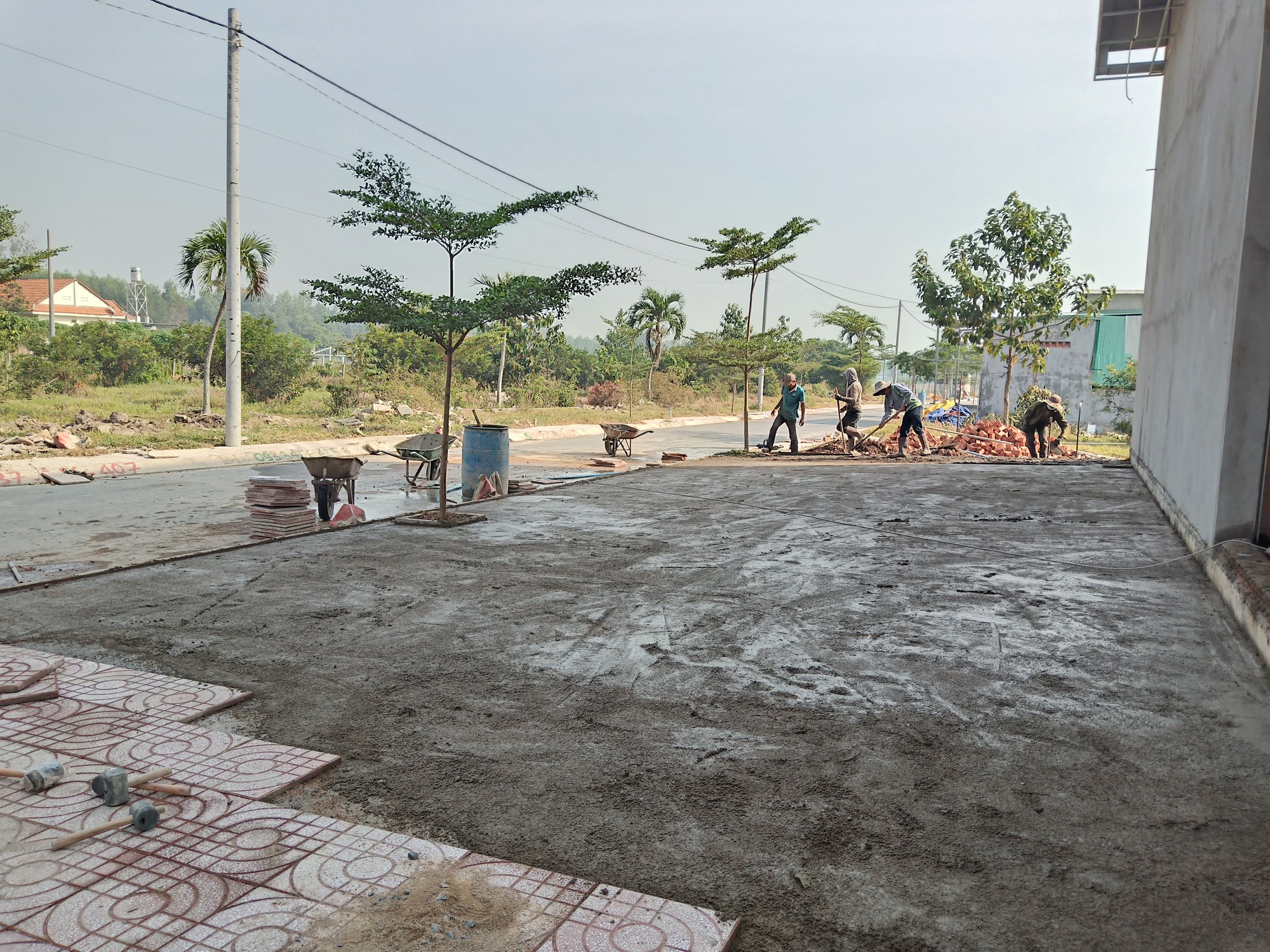 Đ&igrave;nh chỉ c&ocirc;ng tr&igrave;nh x&acirc;y dựng c&oacute; bảng ghi Khu d&acirc;n cư Alibaba T&acirc;n Th&agrave;nh - Ảnh 3.