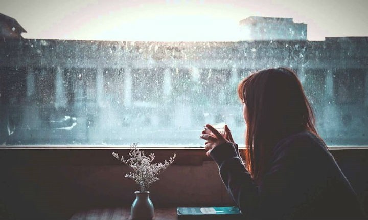 Những nỗi buồn chỉ người y&ecirc;u đơn phương mới hiểu - Ảnh 3.