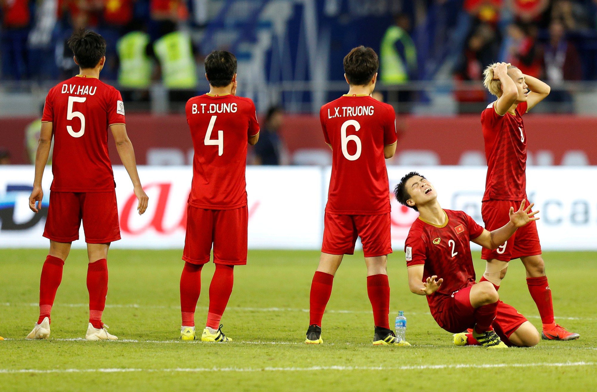 Đo&agrave;n Văn Hậu lọt top 10 nh&acirc;n vật xuất sắc nhất Asian Cup 2019 - Ảnh 2.