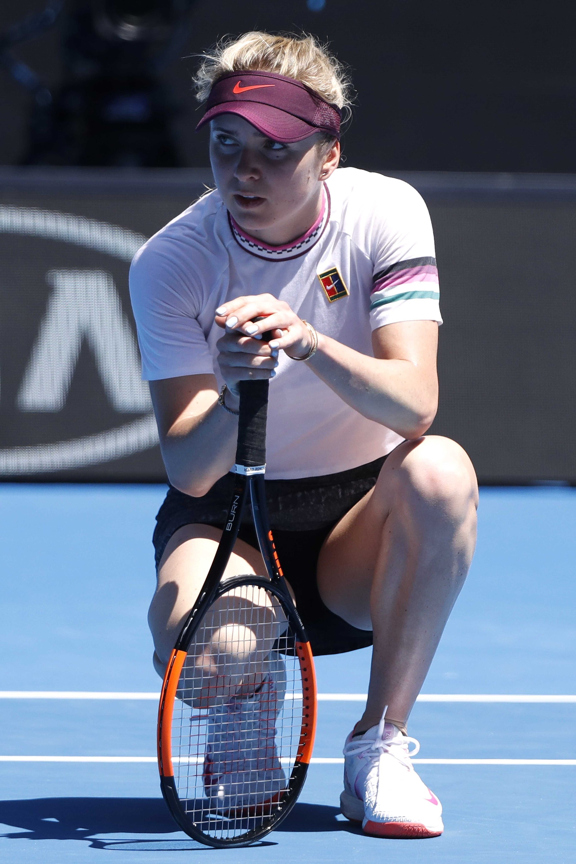 Ch&ugrave;m ảnh: Chấn thương khiến mỹ nh&acirc;n Svitolina gục ng&atilde; trước Osaka - Ảnh 21.