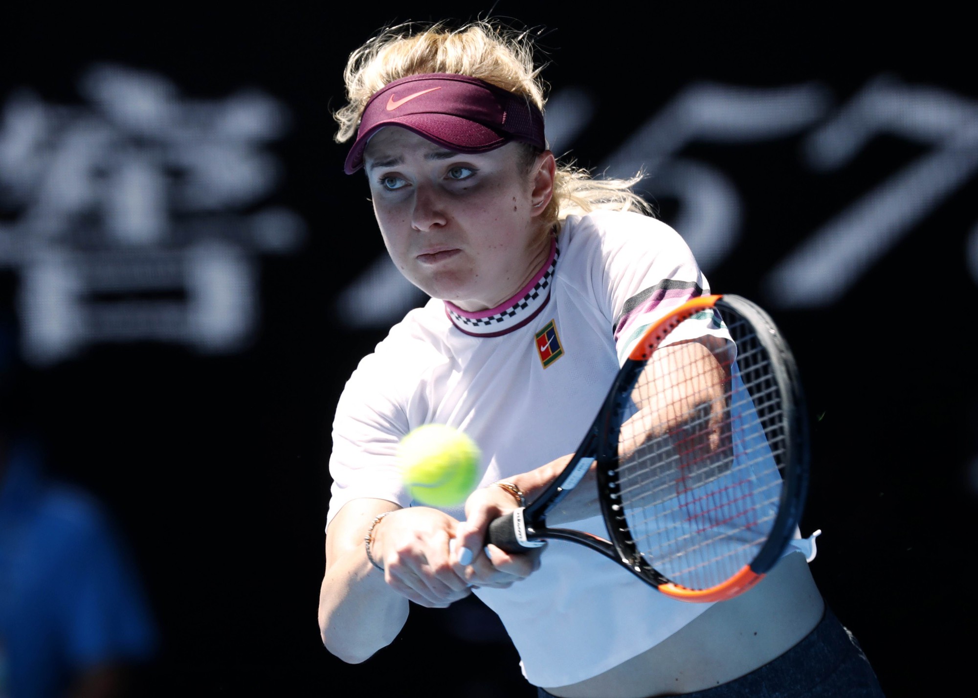 Ch&ugrave;m ảnh: Chấn thương khiến mỹ nh&acirc;n Svitolina gục ng&atilde; trước Osaka - Ảnh 15.