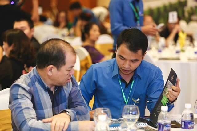 Thưởng Tết của môi giới địa ốc Sài Gòn thấp nhất 5 năm
