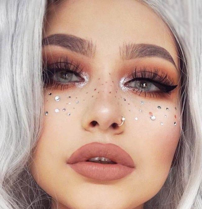 6 lỗi trang điểm chị em cần "khắc cốt ghi tâm"