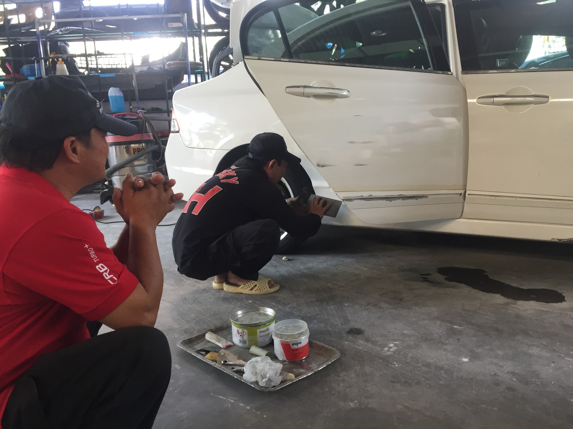 Tốn bạc triệu làm đẹp xe ăn Tết - Ảnh 1.