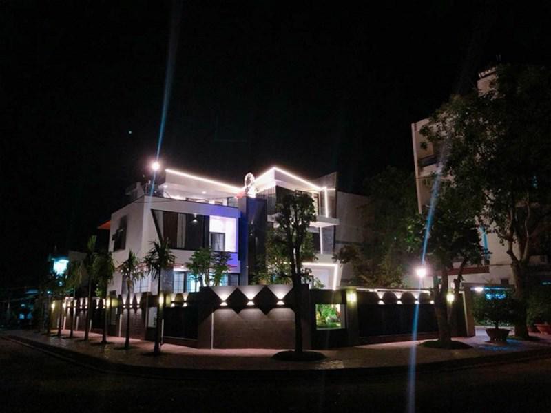 Hoa mắt với ‘Full House’ của mỹ nam bị ghét nhất phim "Gạo nếp, gạo tẻ"