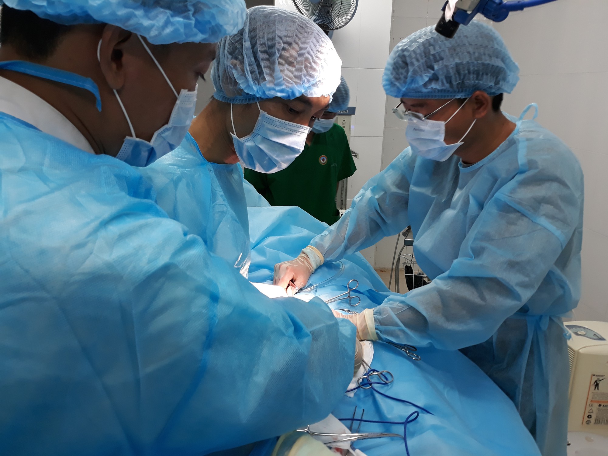 BÀI TẾT CỦA THỜI SỰ: Bác sĩ hồi hộp, vượt trùng khơi ra biển đảo Trường Sa - Ảnh 3.