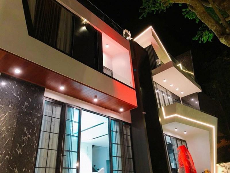 Hoa mắt với ‘Full House’ của mỹ nam bị ghét nhất phim Gạo nếp, gạo tẻ - Ảnh 8.