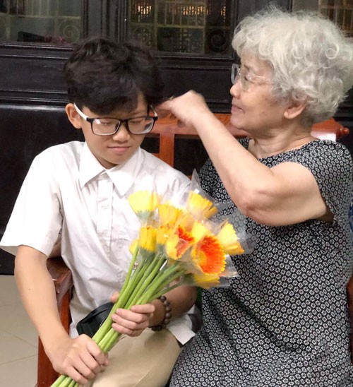 Gặp bà cháu Thiện Nhân - Ảnh 2.