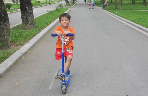 Gặp bà cháu Thiện Nhân - Ảnh 1.