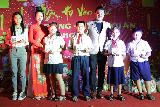 Nghệ sĩ tất bật lo cho người nghèo - Ảnh 6.