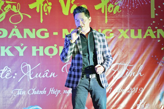 Nghệ sĩ tất bật lo cho người nghèo - Ảnh 9.