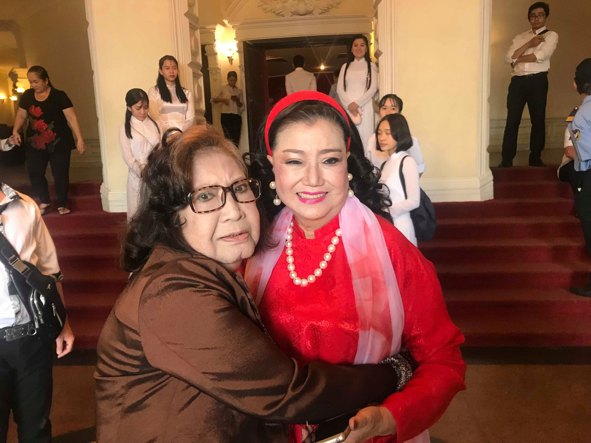 NSND Kim Cương rơi nước mắt trong Chương trình "Nghệ sĩ tri âm"