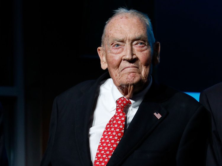 Cuộc đời của Jack Bogle - &ldquo;người h&ugrave;ng&rdquo; trong mắt Warren Buffett - Ảnh 18.