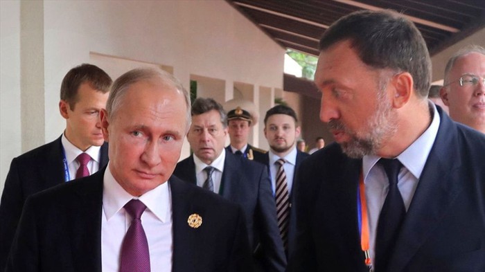 Mỹ bỏ trừng phạt 3 công ty liên quan đến đồng minh ông Putin