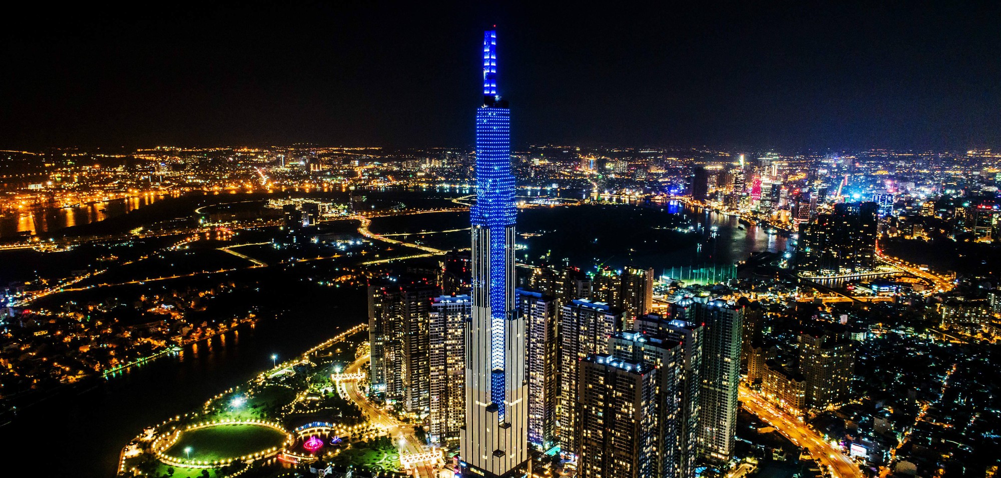 TP HCM bắn pháo hoa đón giao thừa tại tòa nhà Landmark cao nhất nước