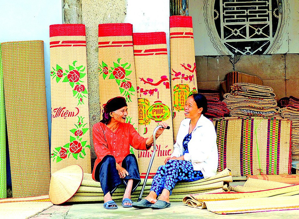 Hồn chợ nay còn đâu!