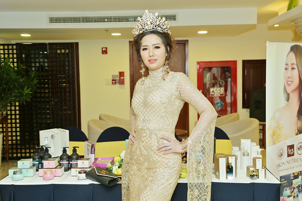 Ca sĩ Sơn Tuyền giữ mãi nét thanh xuân với mỹ phẩm Skin Nutrient - Ảnh 3.
