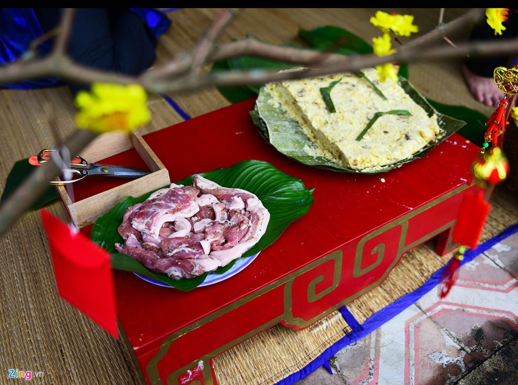 Cảnh g&oacute;i b&aacute;nh kiểu cung đ&igrave;nh xưa ở cố đ&ocirc; Huế - Ảnh 3.