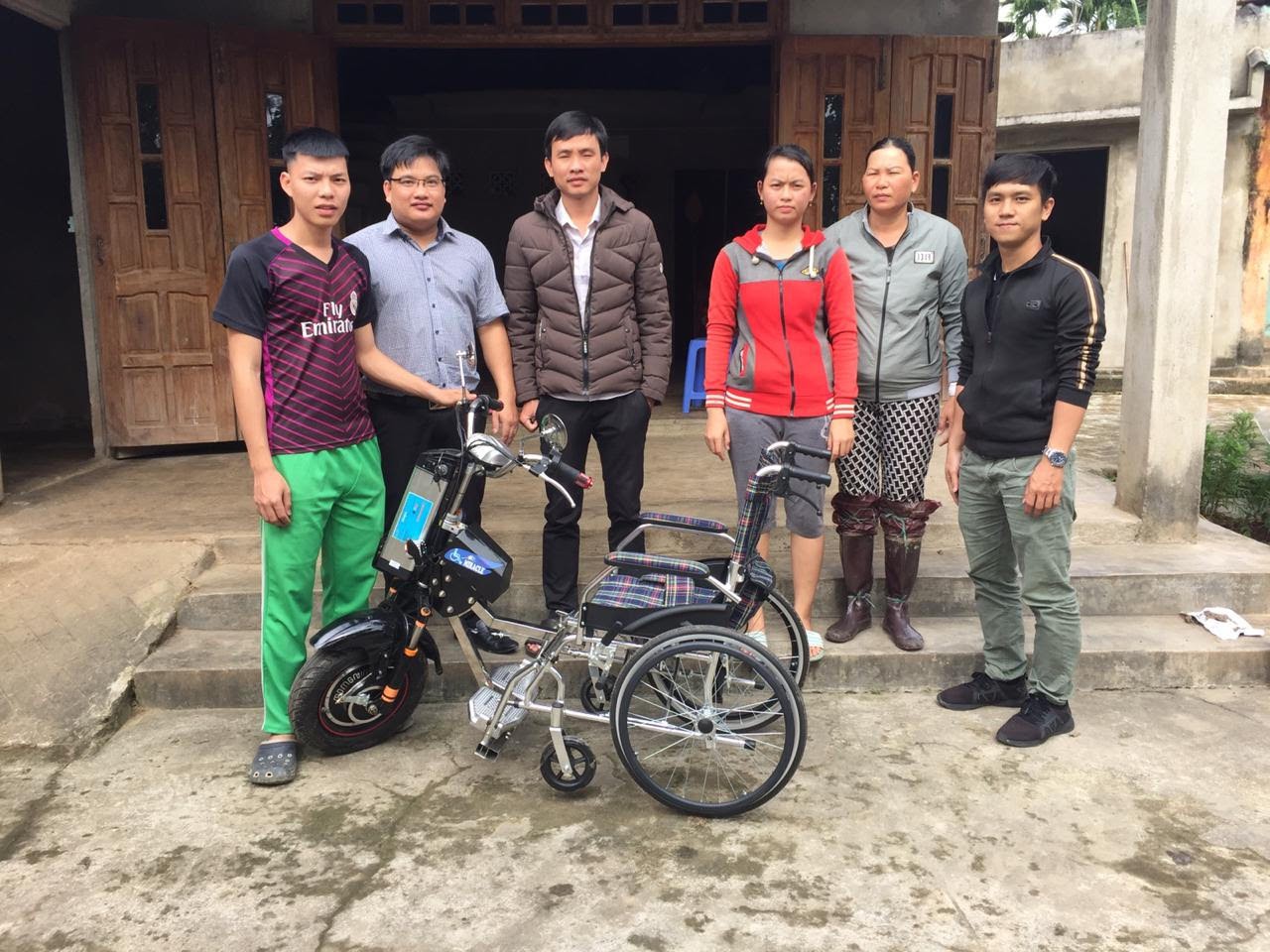 ĐH Duy T&acirc;n chế tạo xe lăn điện cho người khuyết tật Đ&agrave; Nẵng - Ảnh 4.