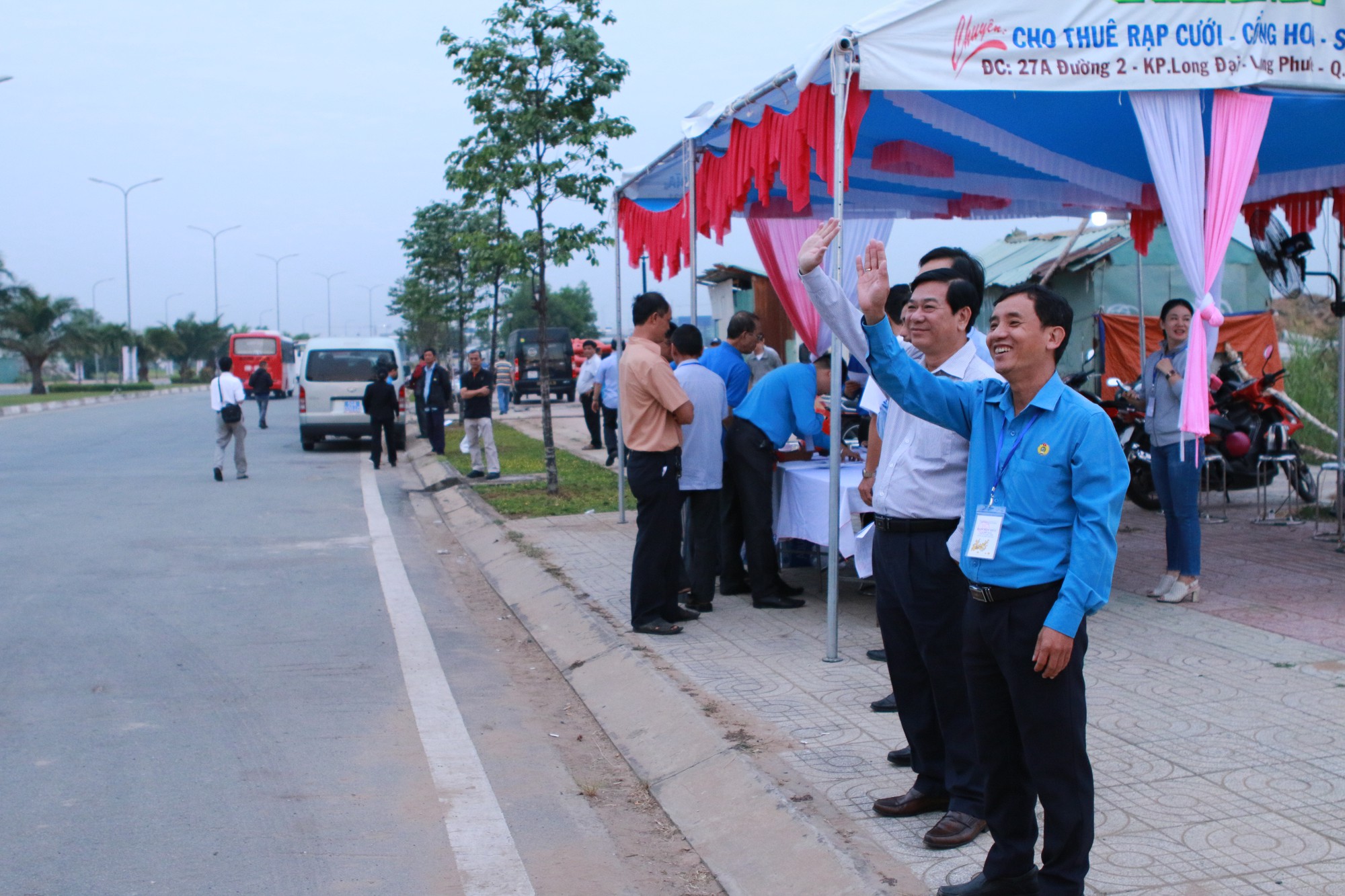 Chương trình Tấm vé nghĩa tình: Tiễn hơn 2.500 công nhân về quê ăn Tết - Ảnh 6.