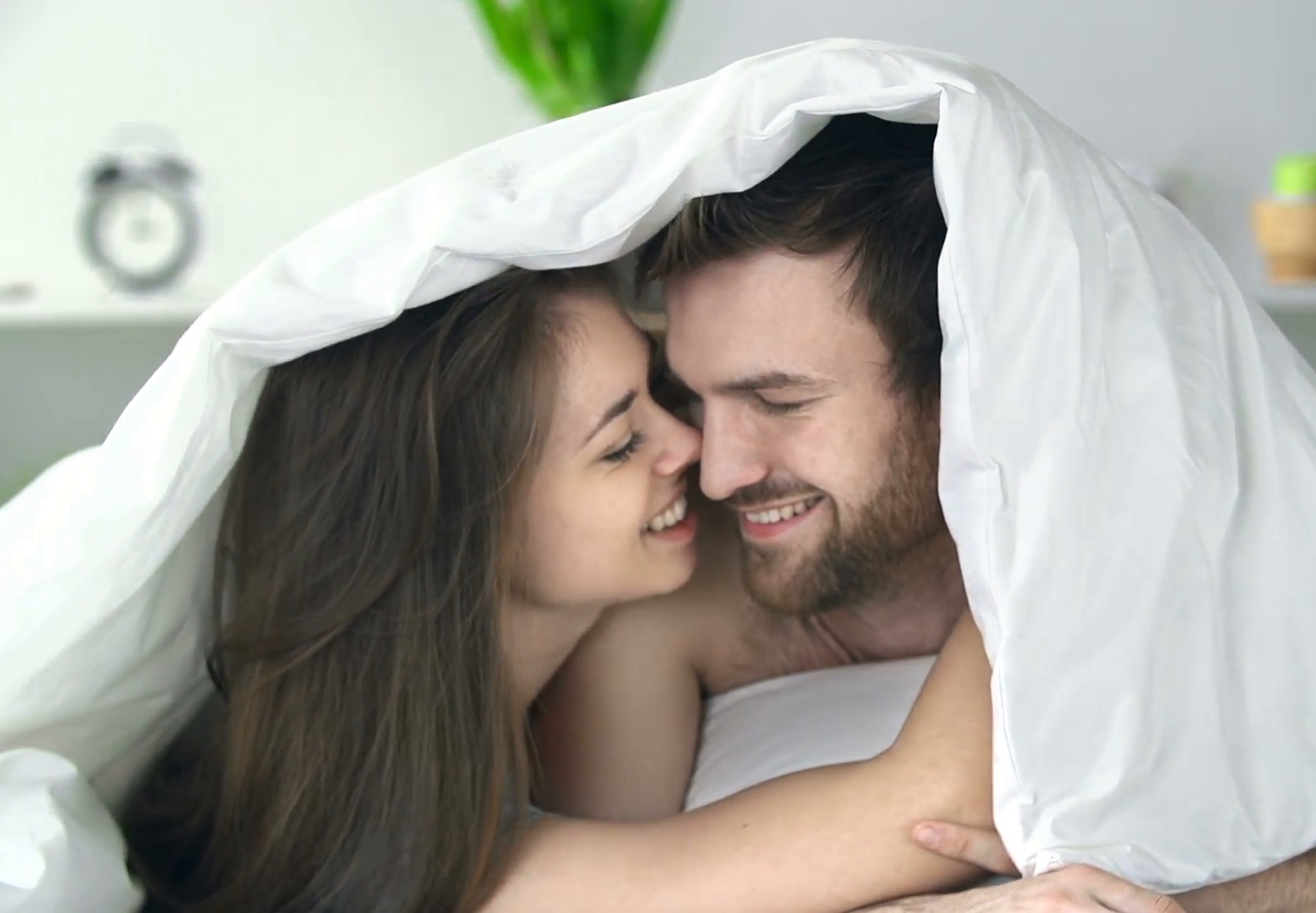 Sự thật bất ngờ: M&ugrave;a lạnh c&oacute; l&agrave;m đ&agrave;n &ocirc;ng yếu đi? - Ảnh 1.