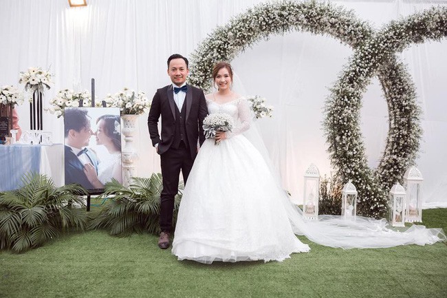 Tiến Đạt cưới vợ, Hari Won khen: Qu&aacute; đẹp đ&ocirc;i! - Ảnh 3.