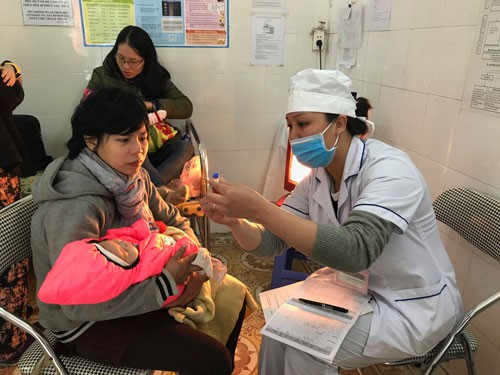 Vắc-xin thay thế Quinvaxem: An toàn tuyệt đối?