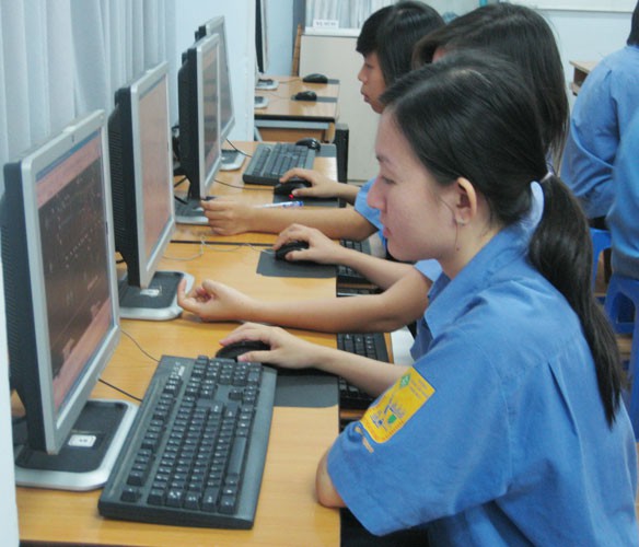 Kết nối giáo dục nghề nghiệp với doanh nghiệp