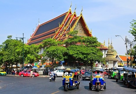 Những chiêu lừa đảo kinh điển khi đi du lịch phải khắc cốt ghi tâm - Ảnh 3.