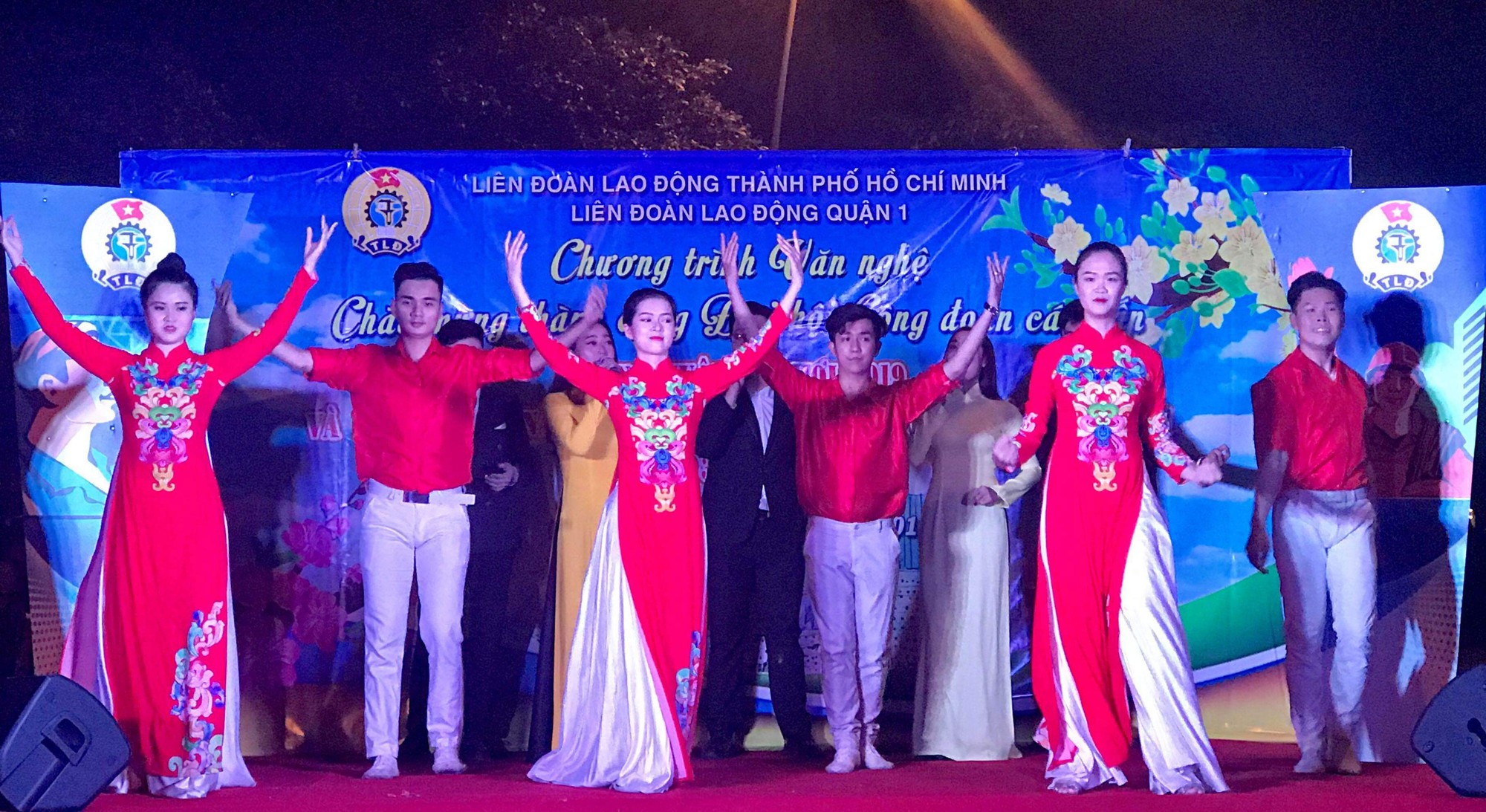 Văn nghệ mừng Đảng - mừng Xuân