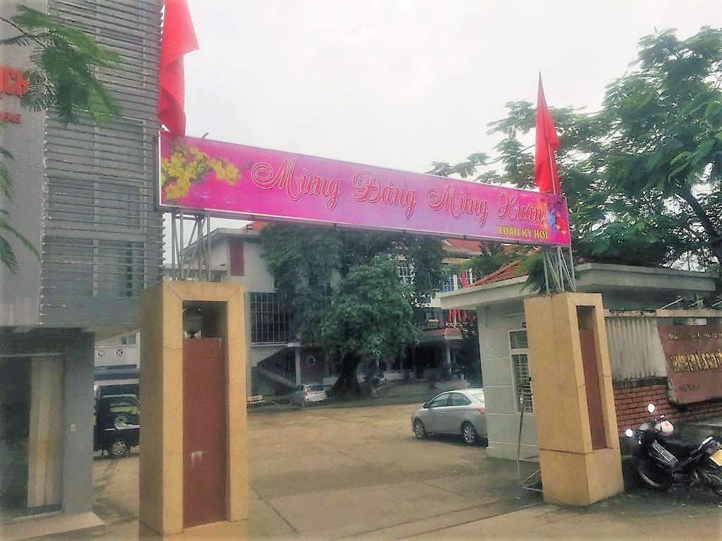 Đã tốt nghiệp học lái ôtô nhưng nhiều người "dài cổ" chờ nhận bằng lái