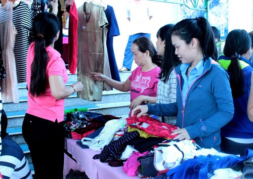 Gom góp yêu thương