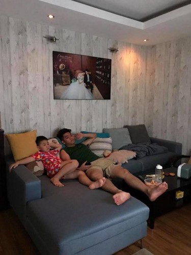 Căn hộ mới của Lê Phương và chồng trẻ - Ảnh 4.