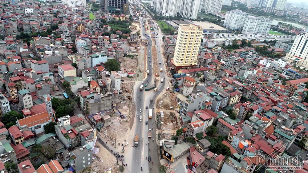 Nhiều nh&agrave; si&ecirc;u kỳ dị tr&ecirc;n đường ng&agrave;n tỉ ở thủ đ&ocirc; - Ảnh 1.
