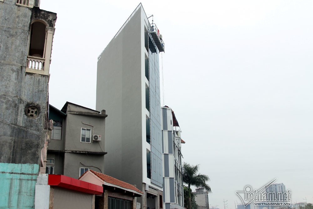 Nhiều nh&agrave; si&ecirc;u kỳ dị tr&ecirc;n đường ng&agrave;n tỉ ở thủ đ&ocirc; - Ảnh 11.