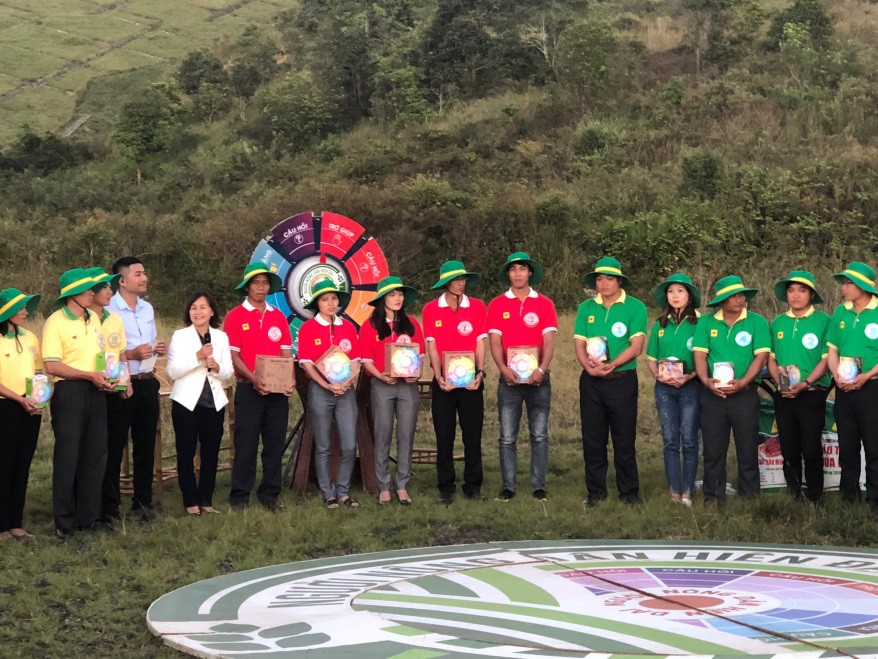 Nh&agrave; n&ocirc;ng đua t&agrave;i tại Lễ hội c&agrave; ph&ecirc; Bu&ocirc;n Ma Thuột lần thứ VII-2019 - Ảnh 3.