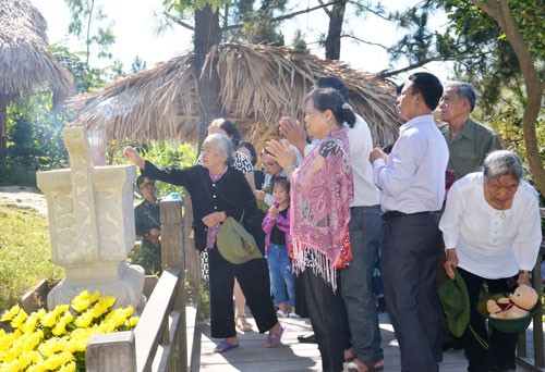 Bàn giao việc quản lý mộ Đại tướng Võ Nguyên Giáp