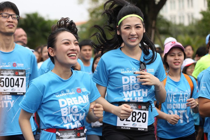 Gần 1 vạn người đăng ký chạy marathon