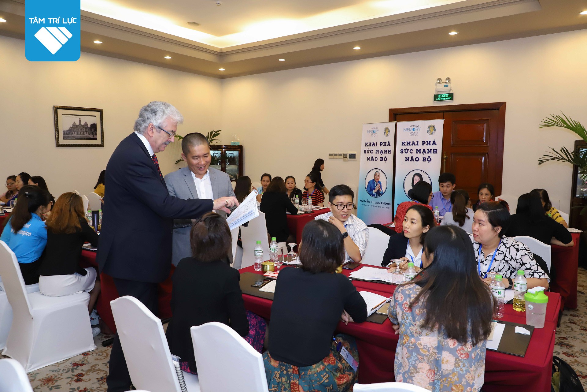 "Khai phá sức mạnh não bộ" cùng Dominic O’Brien