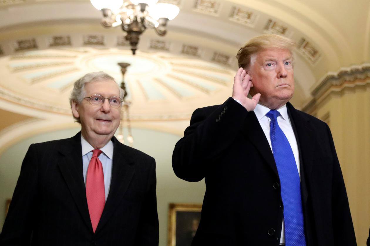 Đảng Dân chủ rộng đường điều tra luận tội ông Donald Trump