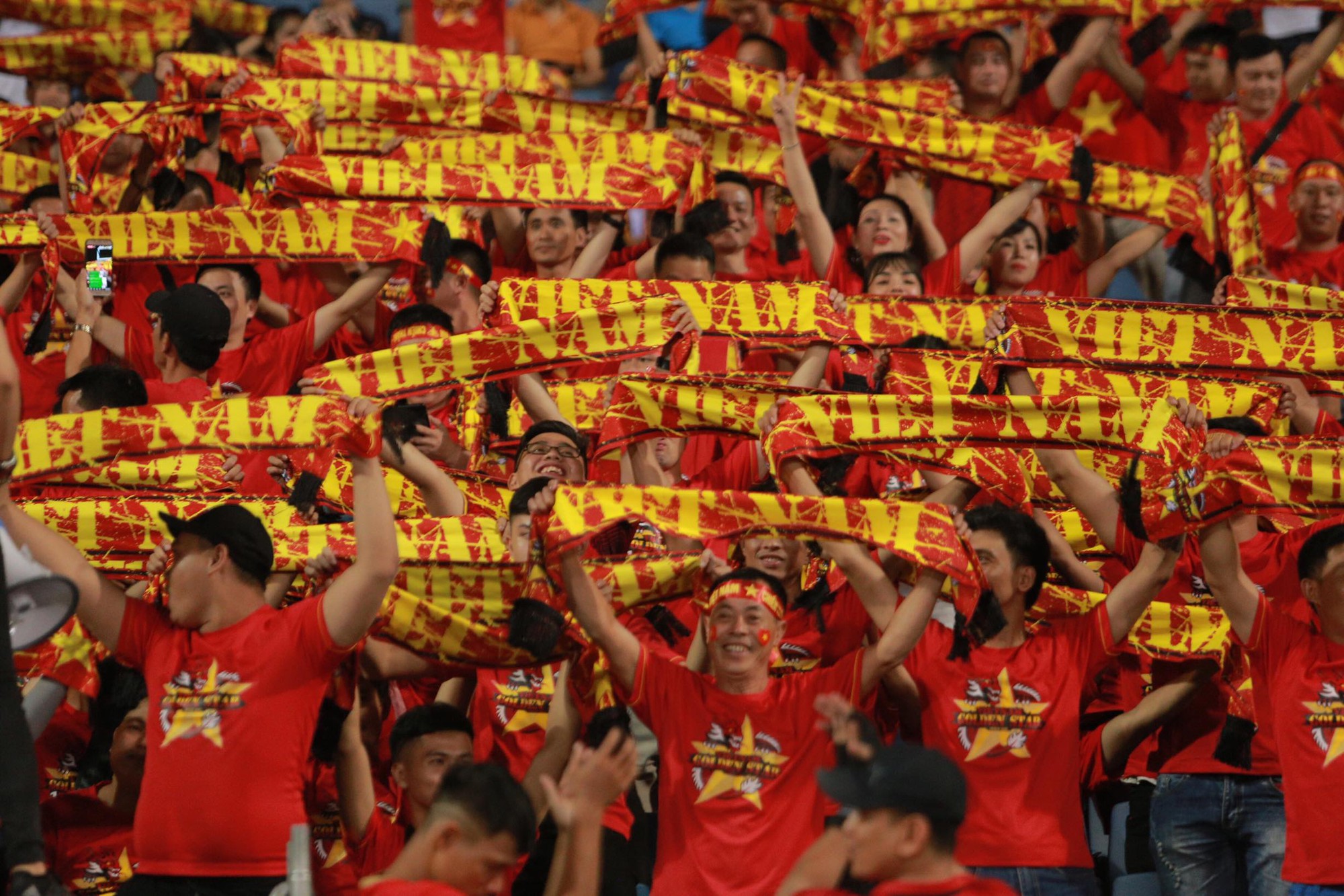 Việt Nam - Malaysia 1-0: Chiến thắng xứng đ&aacute;ng tại chảo lửa Mỹ Đ&igrave;nh - Ảnh 3.