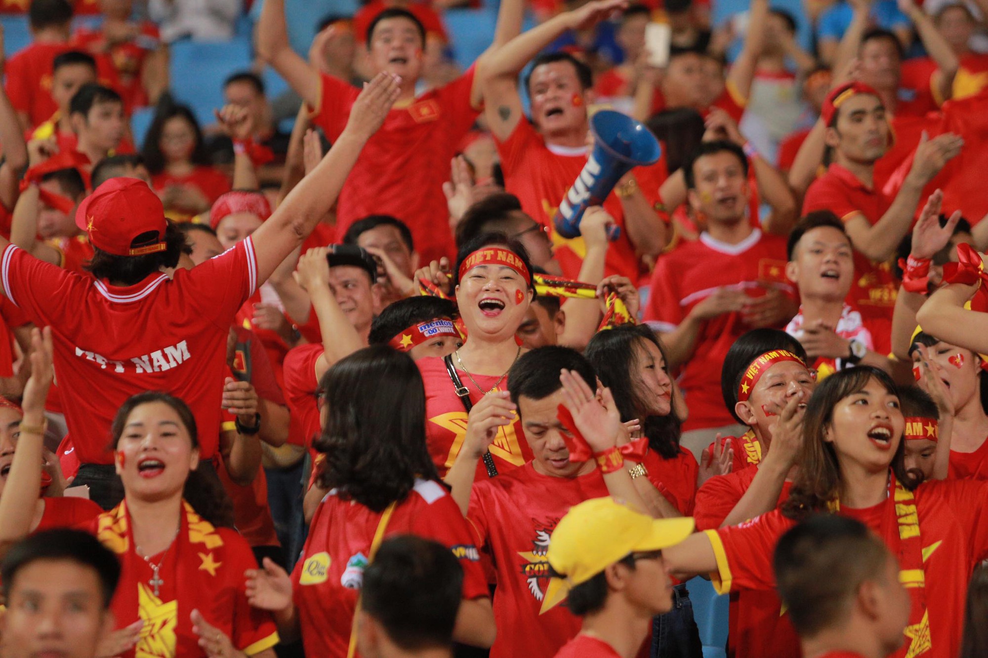 Việt Nam - Malaysia 1-0: Chiến thắng xứng đ&aacute;ng tại chảo lửa Mỹ Đ&igrave;nh - Ảnh 4.