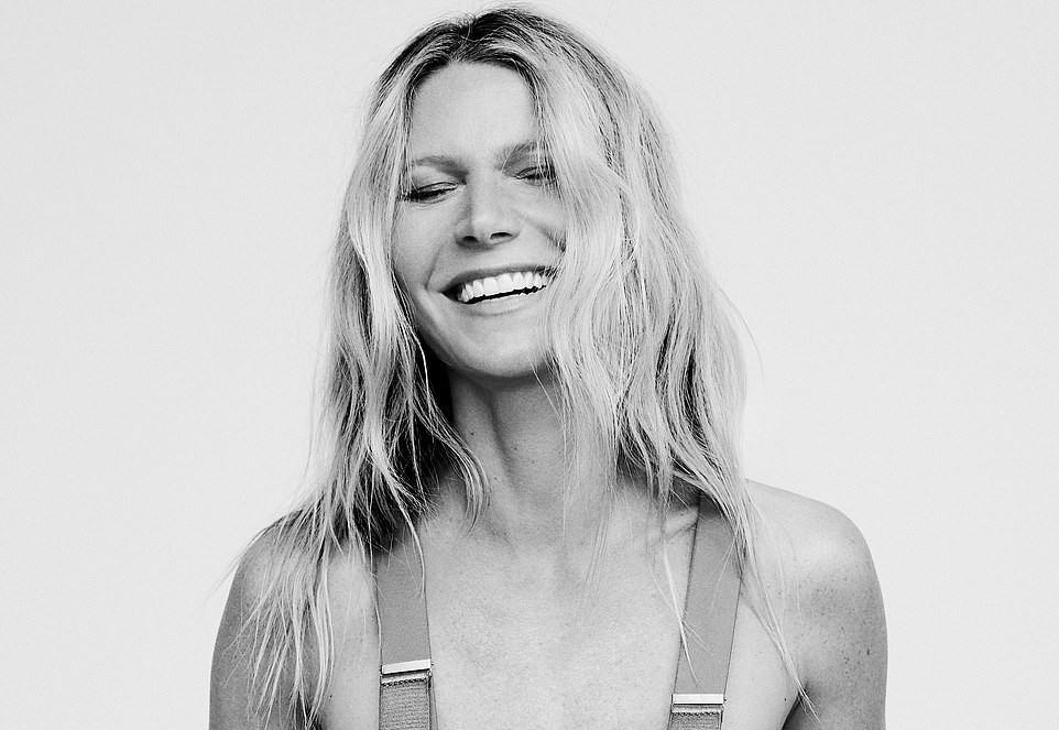 Minh tinh Gwyneth Paltrow bán khỏa thân trên tạp chí