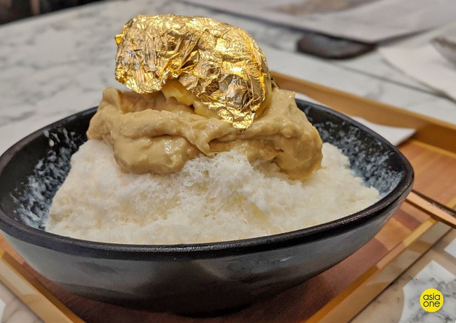 M&oacute;n sầu ri&ecirc;ng d&aacute;t v&agrave;ng 24k sang chảnh bậc nhất Singapore  - Ảnh 6.